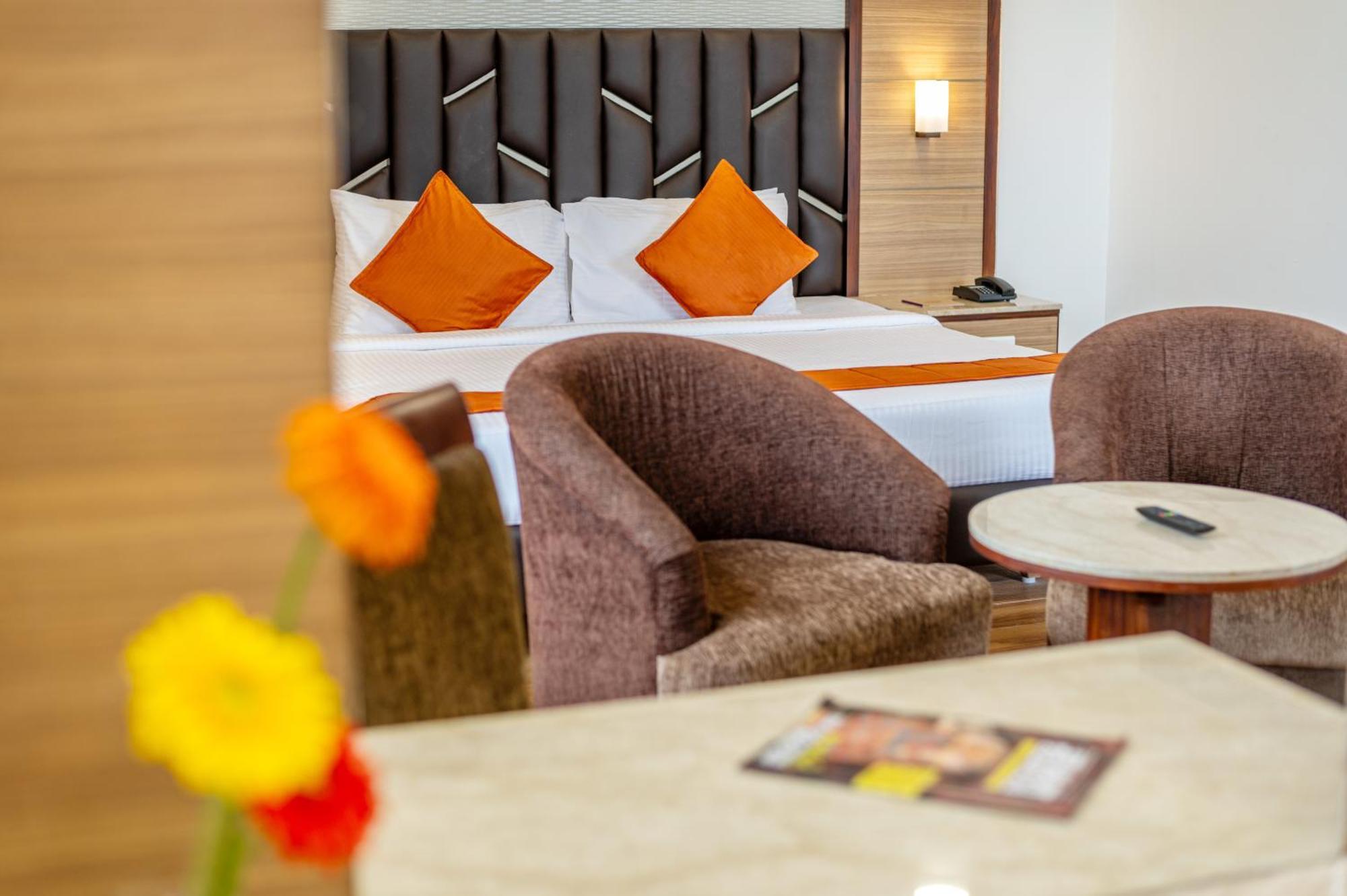 Sterling V Grand Madurai Hotel Екстериор снимка