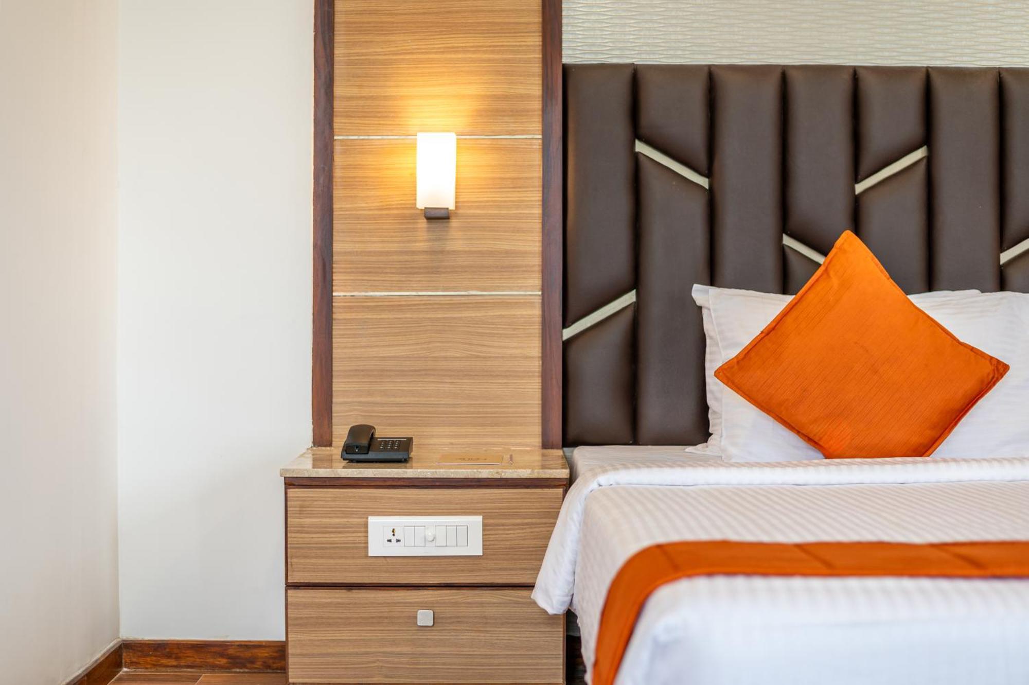 Sterling V Grand Madurai Hotel Екстериор снимка