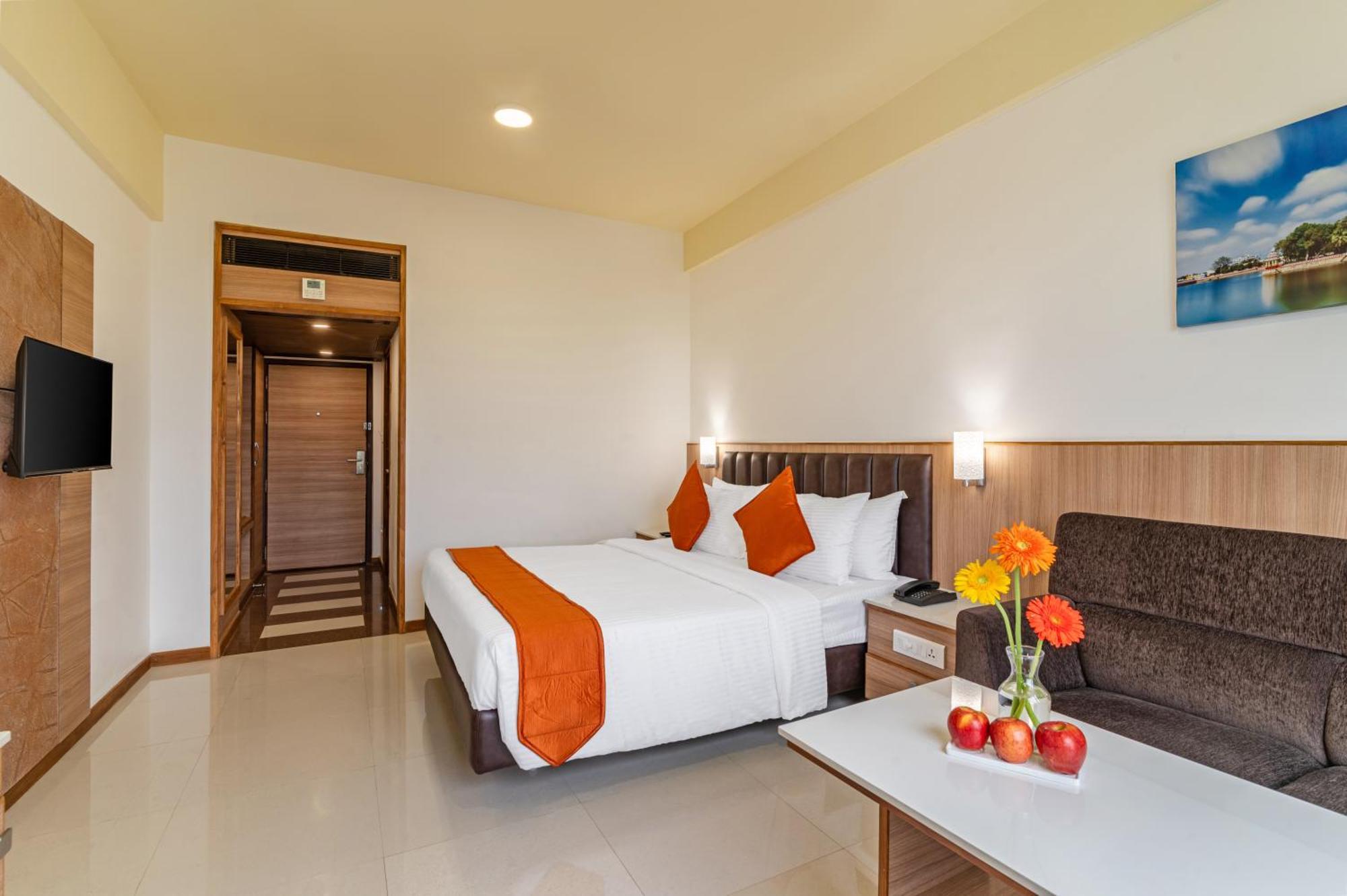 Sterling V Grand Madurai Hotel Екстериор снимка