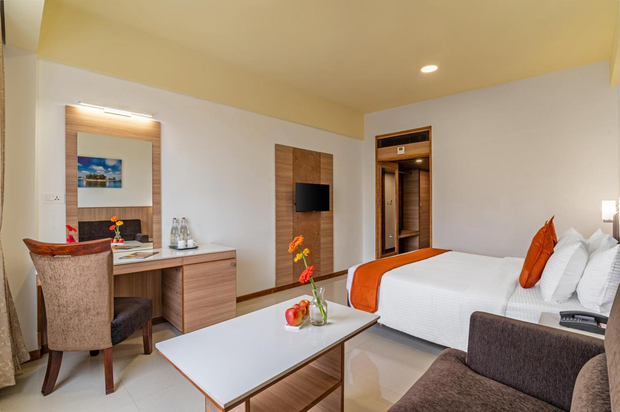 Sterling V Grand Madurai Hotel Екстериор снимка